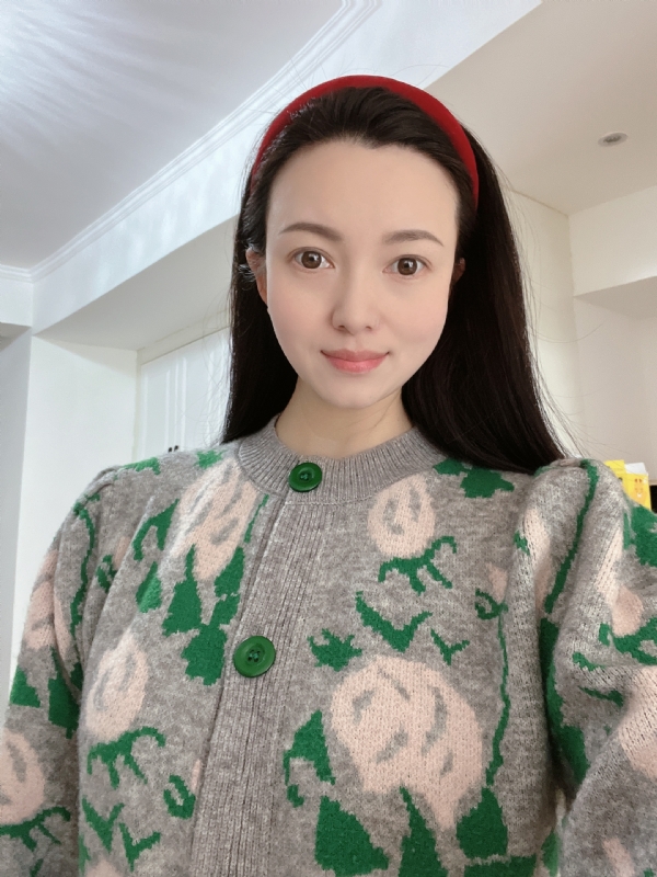 冬儿的第一张照片--南陵认干亲服务网